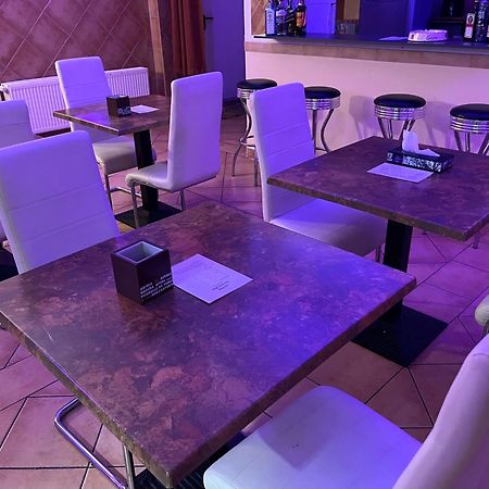 City Hotel West Frankfurt am Main Ngoại thất bức ảnh