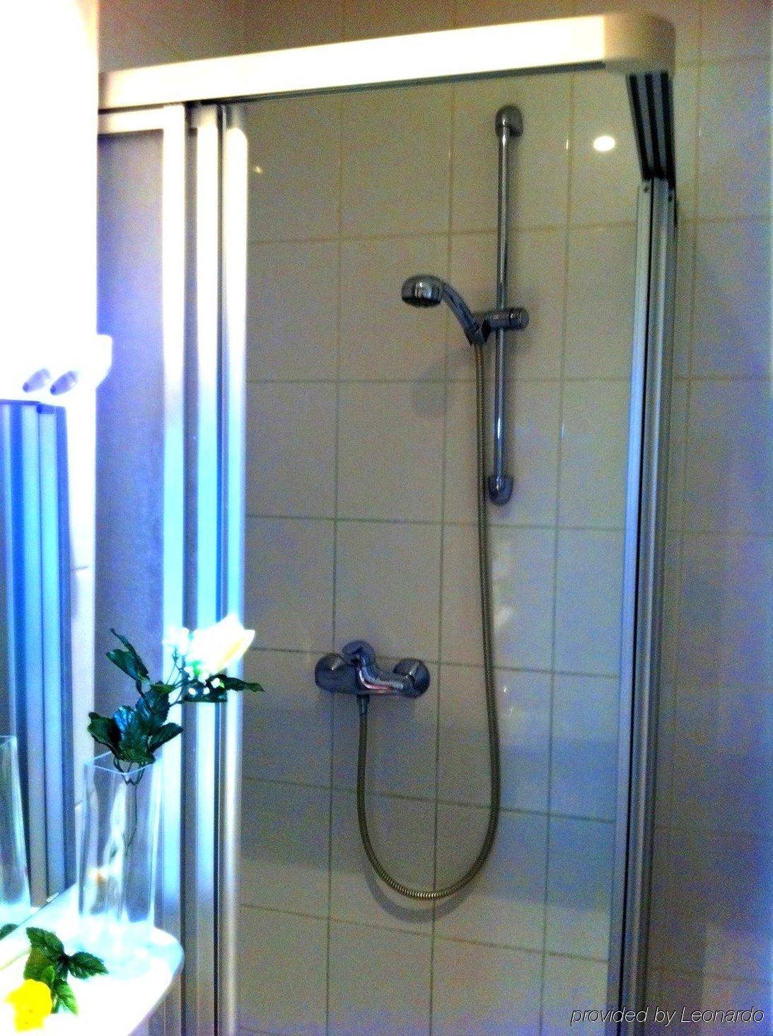 City Hotel West Frankfurt am Main Ngoại thất bức ảnh