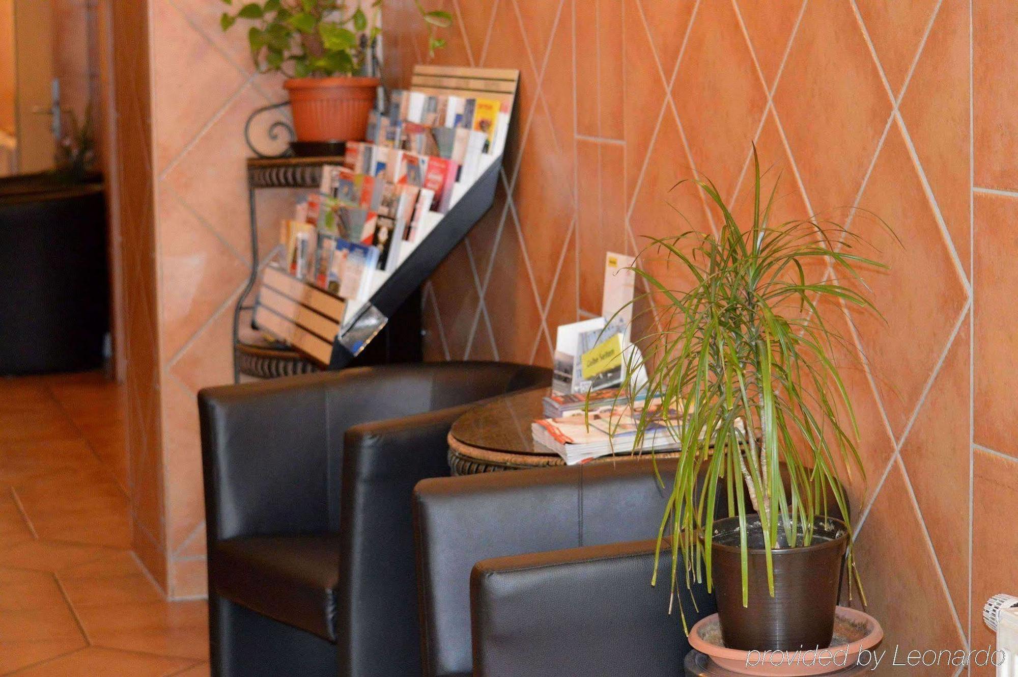 City Hotel West Frankfurt am Main Ngoại thất bức ảnh